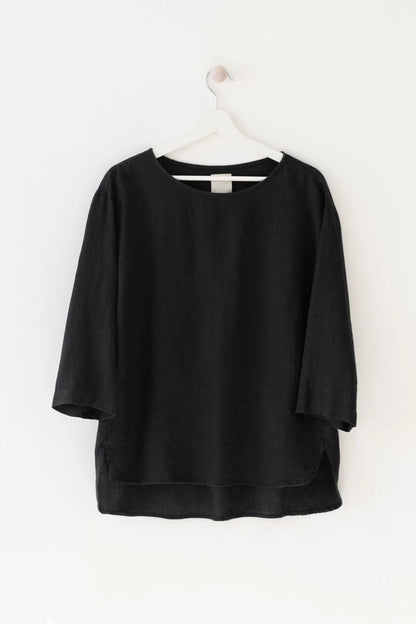BILBERRY Linen Top - Black