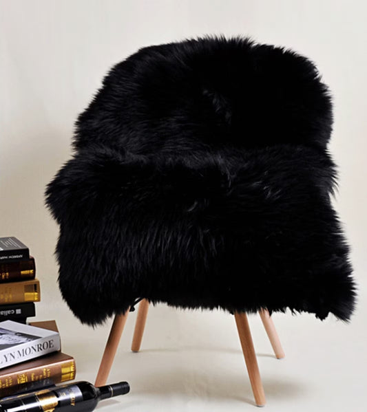 Sheepskin Rug Black – 100% New Zealand wool