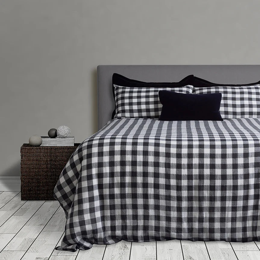 Union Check Duvet Cover - Black & white