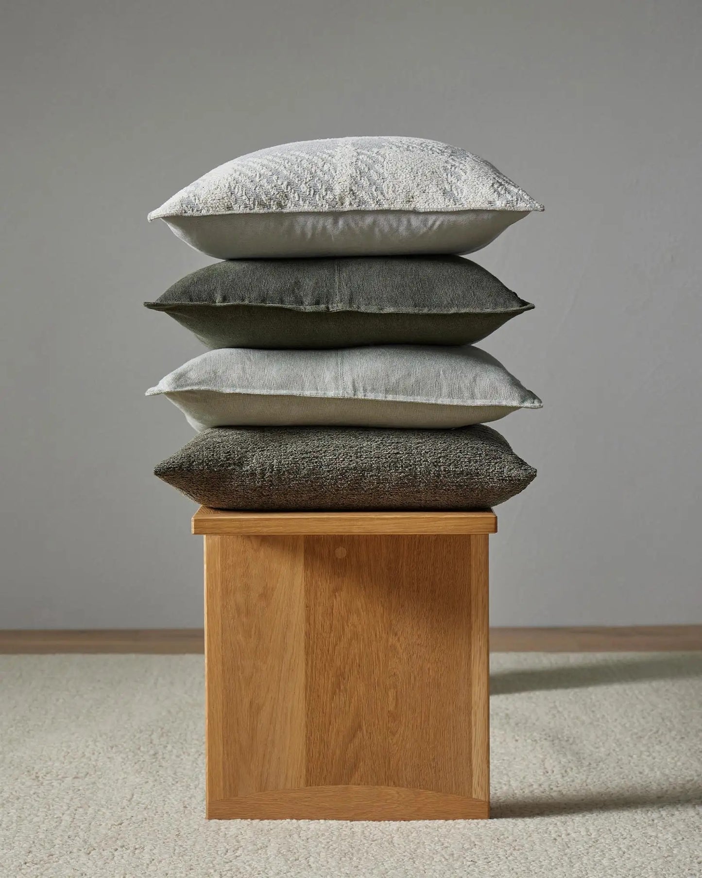 Sienne Cushion in Macadamia