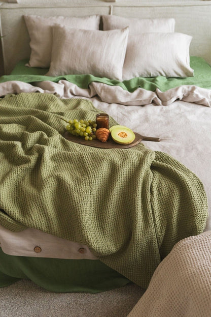 Moss Green Waffle Blanket – Made in Europe