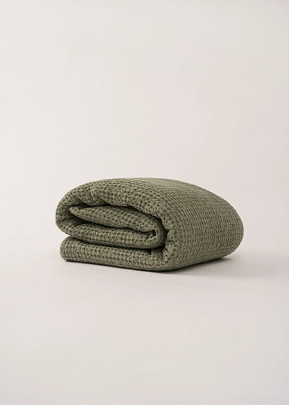 Moss Green Waffle Blanket – Made in Europe