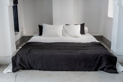Linen Bed Cover | Black & Natural | Made in Italy
