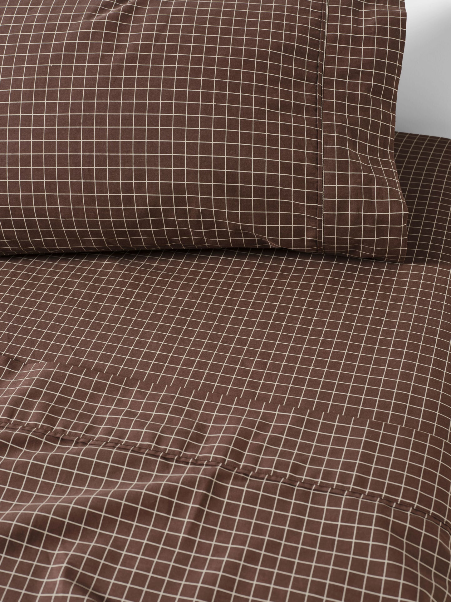 Check Sheet Set in Chocolate