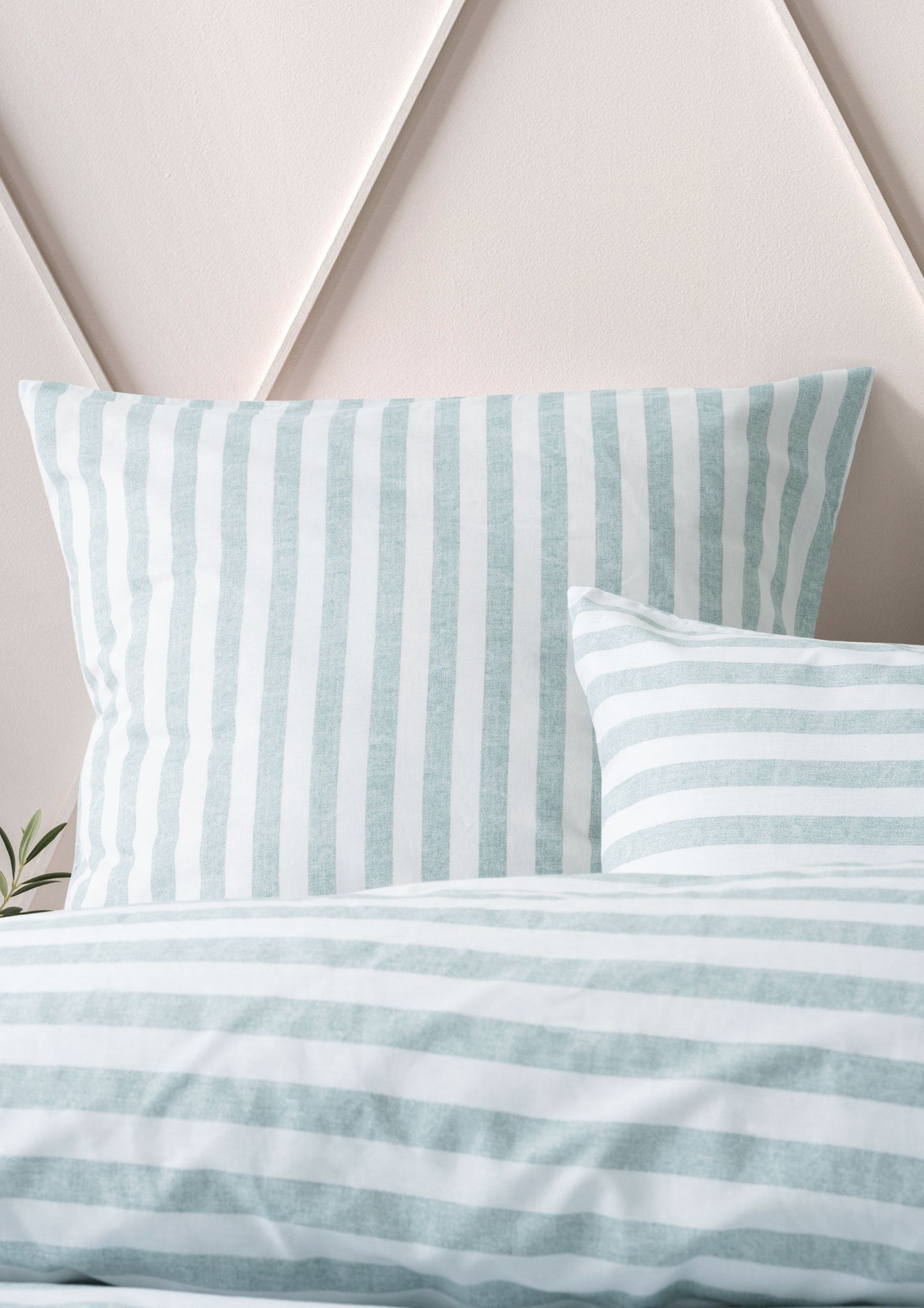 Aelia Stripes Duvet Cover Set | Mineral