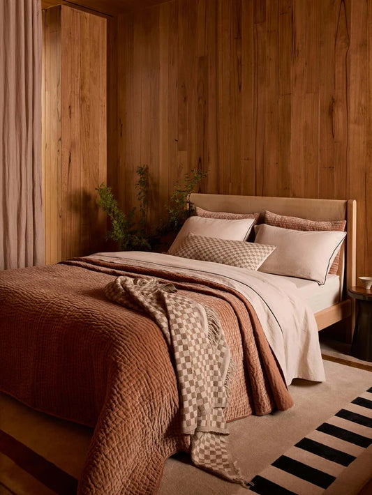 Addi | Wool & Silk Throw in Chalk & Oatmeal