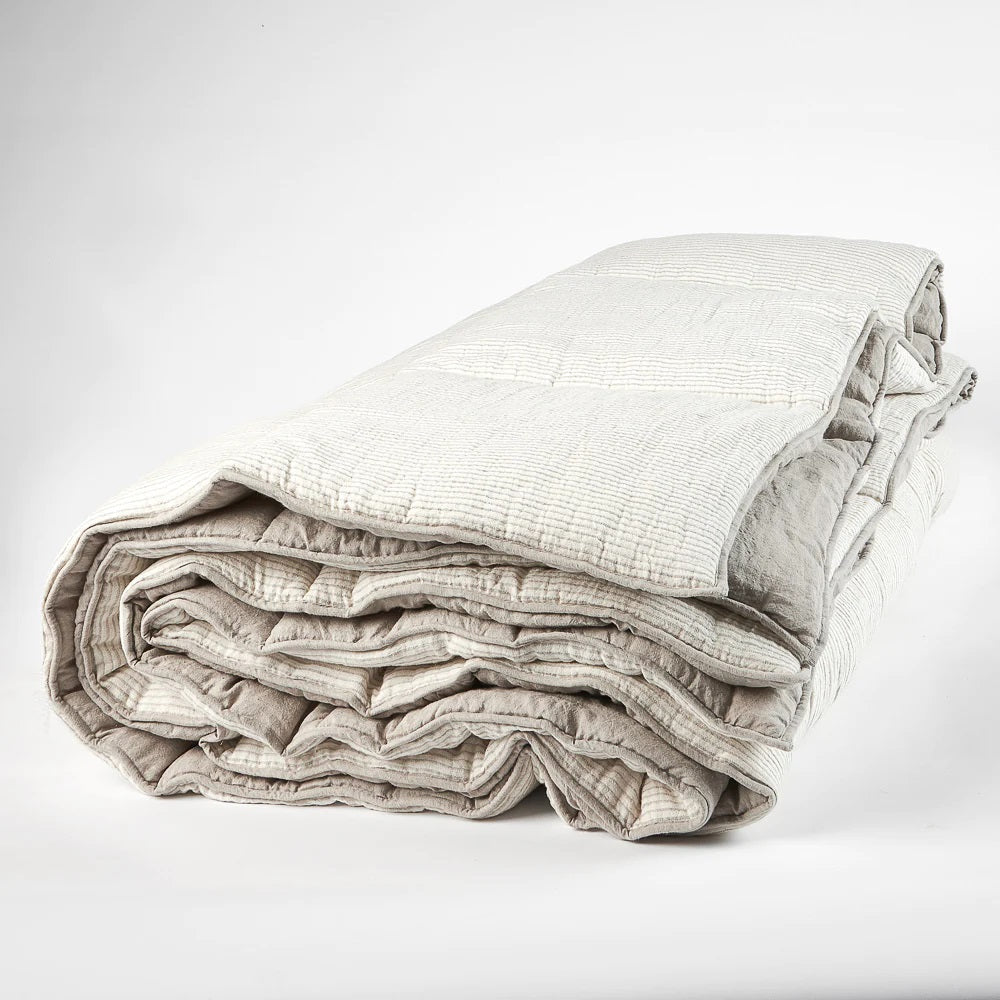 Reversible Linen Quilt | Silver
