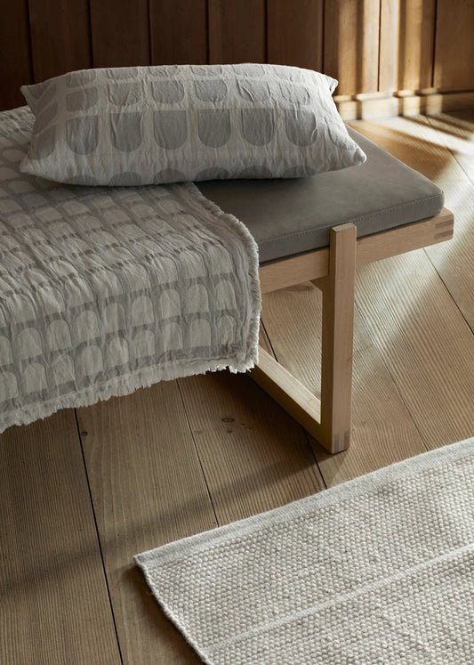 Kristina Dam Studio – Arch Throw