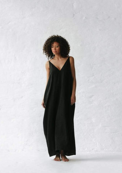 Nanami Linen dress | Black