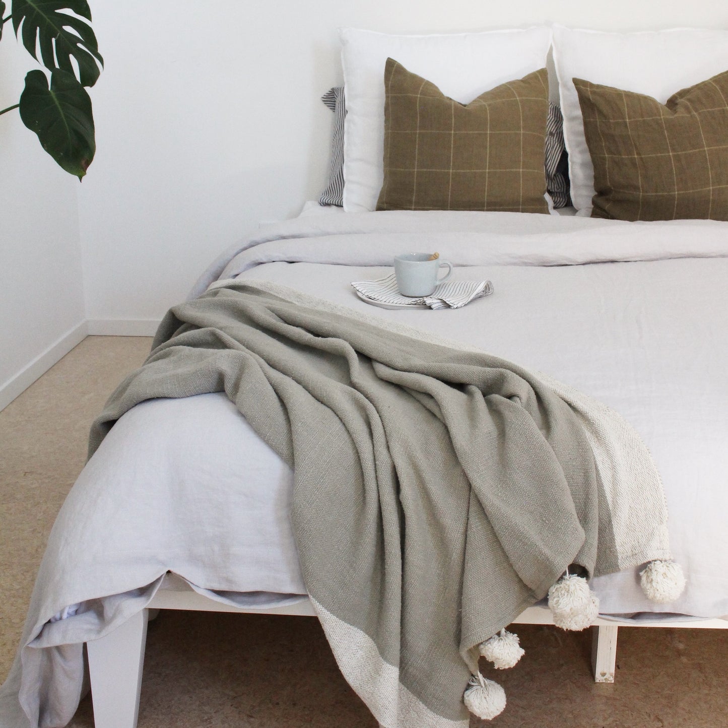 Majeste® Linen Duvet Cover Set | Dove Grey