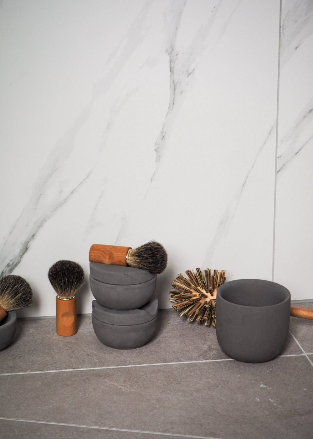 Wooden Toilet Brush with Concrete Holder Grey
