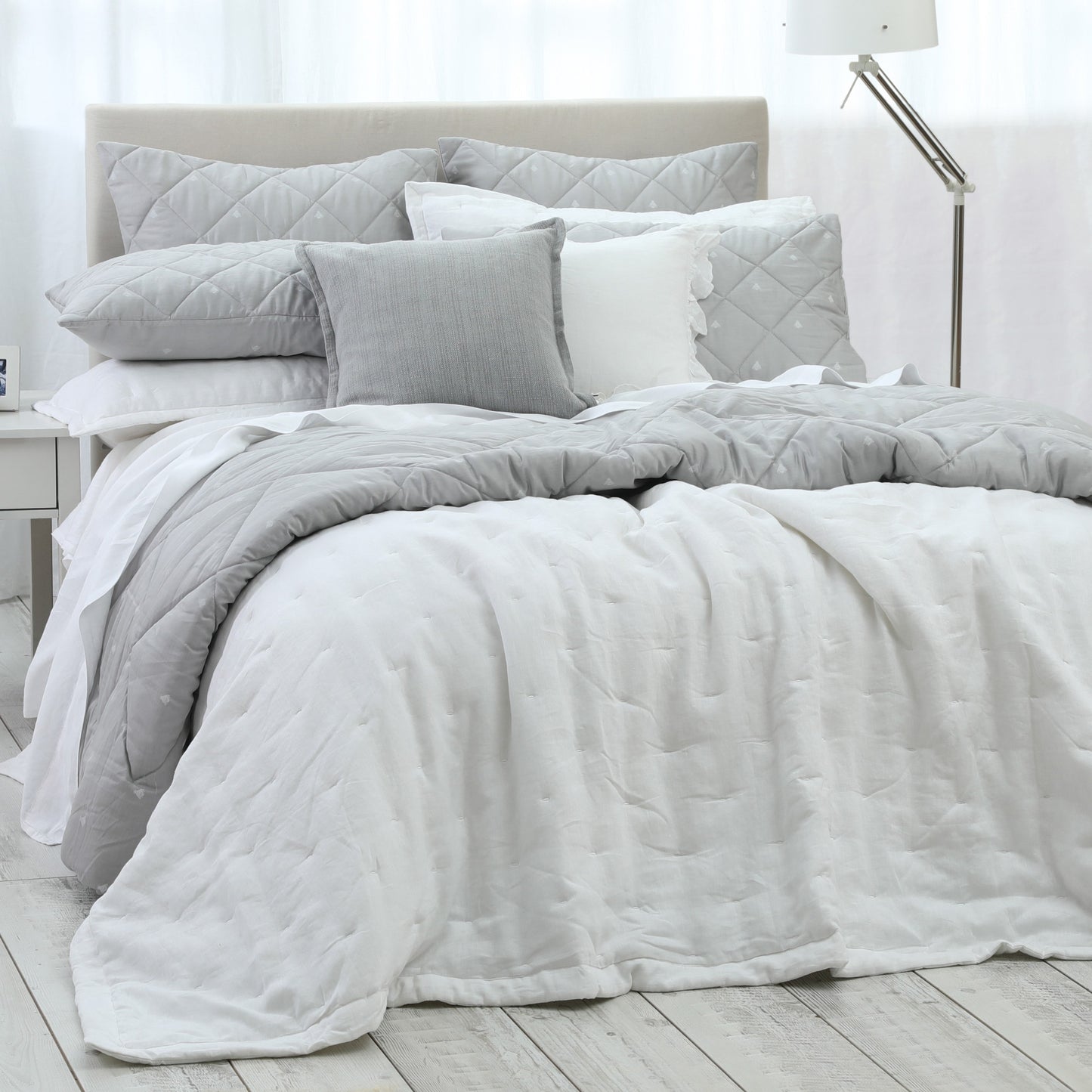 Linen Bedspread | White