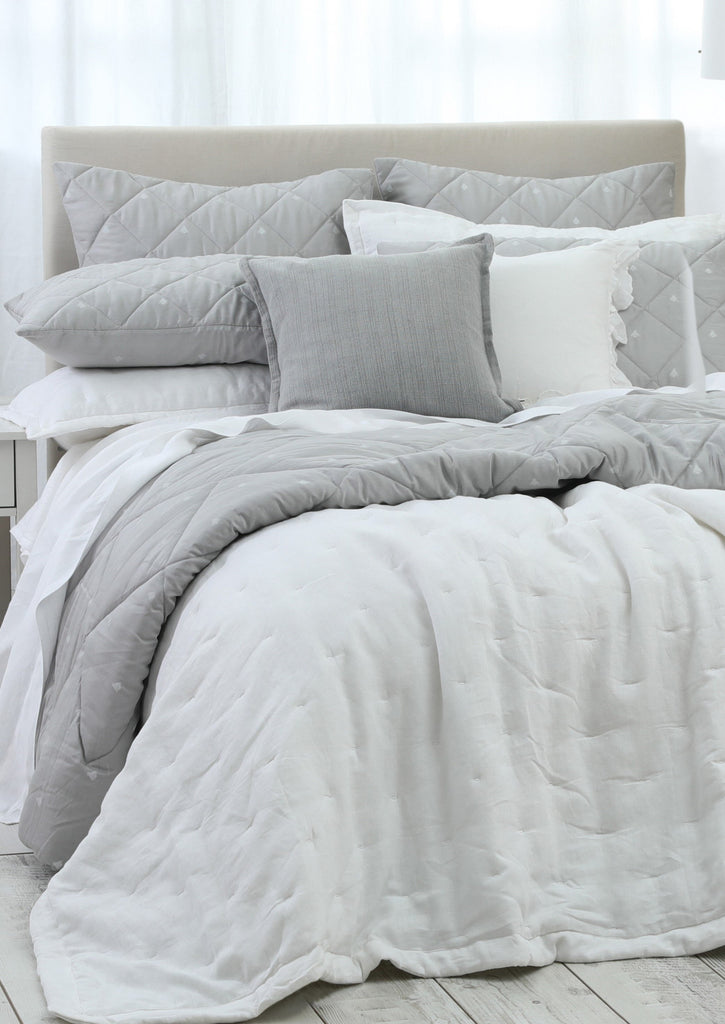 Linen Bedspread White