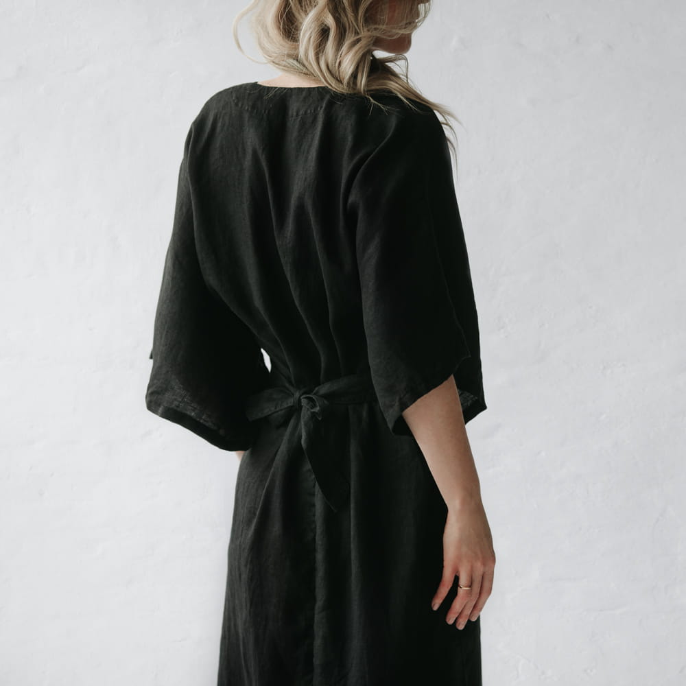 Yuko Linen Dress | Black