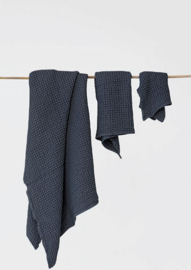 Linen Waffle Towel Set | Dark Grey