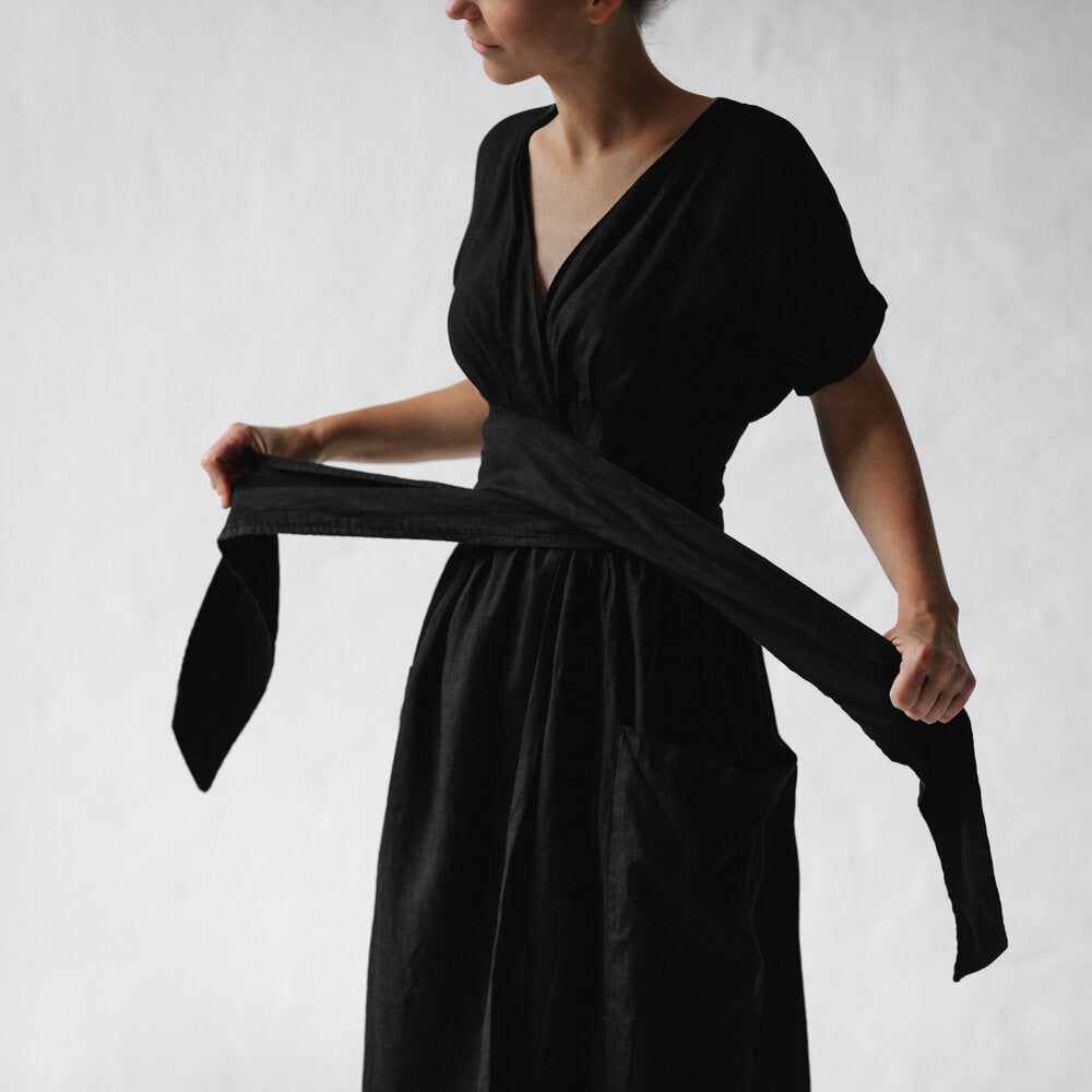 Kimono linen dress  | Black