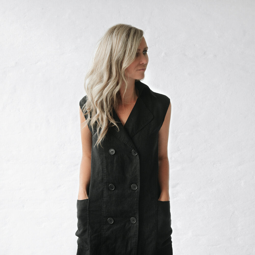 Belted Linen dress | Black